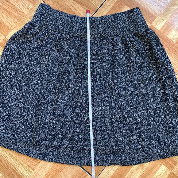 Donated Heather Grey Knit Skirt {Mossimo} - LNC - Picture 6 of 9